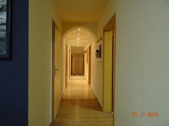 Nordstrasse DG 3 Zimmer ,Küche ,Bad
