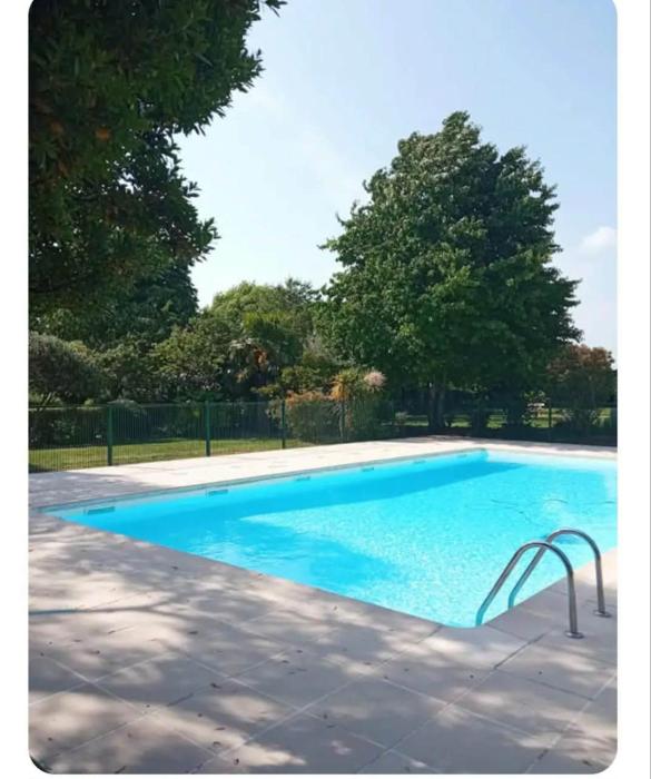 LHibiscus, Appartement avec piscine