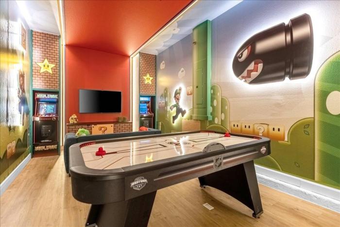 6 Bedrooms 5 Bathrooms Champions Gate 590 SS