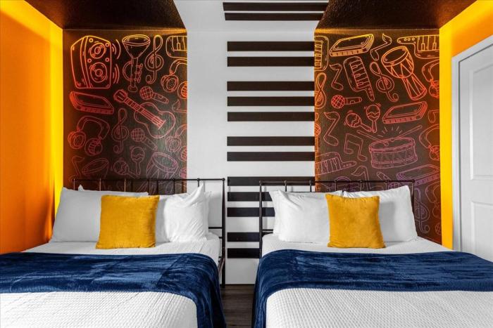 7 Bedrooms 6 Bathrooms Champions Gate 1509 MB