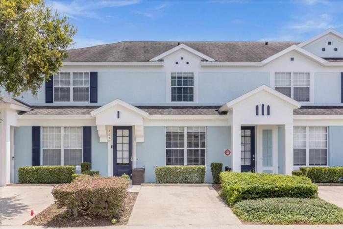 3 Bedrooms 3 Bathrooms Windsor Hills 7658 KC