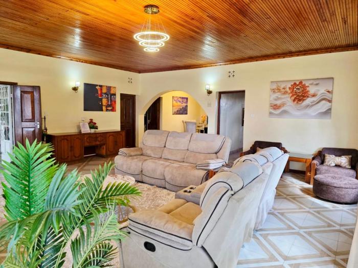 4 bedroom Boma Naivasha