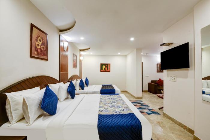 Hotel Leenka international near by igi airport Delhi