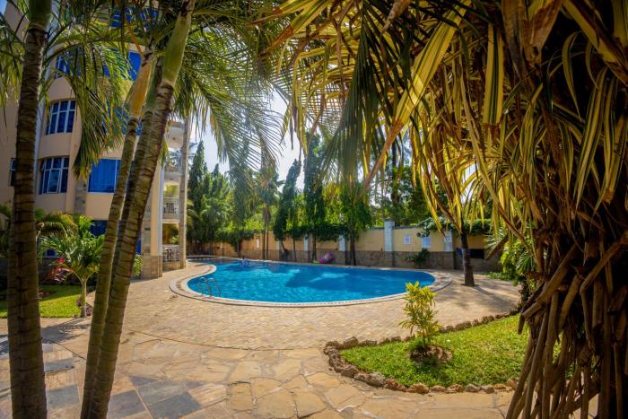 Saras Beachfront apartment mombasa