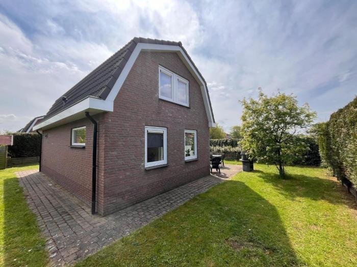 Pet-Friendly Coastal Retreat in Noordwijk