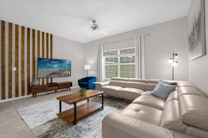 5 Bedrooms 4 Bathrooms Paradise 8980 CoP