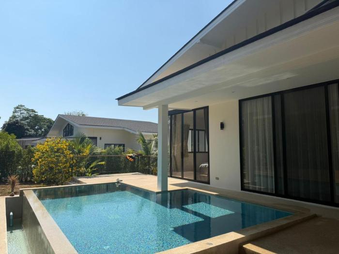 Phangan Sky Family Villa 3