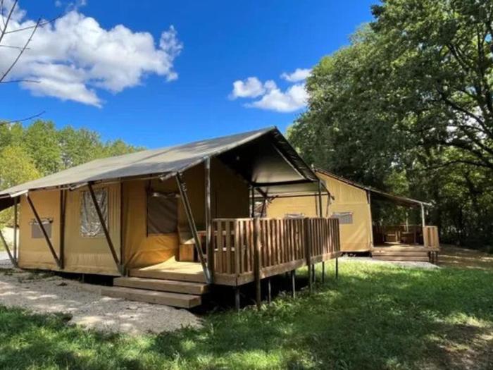 Bungalow toilé confortable - 4 pers. - API-1-52-2430