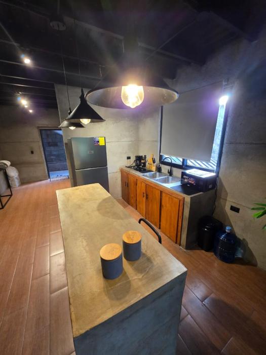 URITESS Industrial Apartament