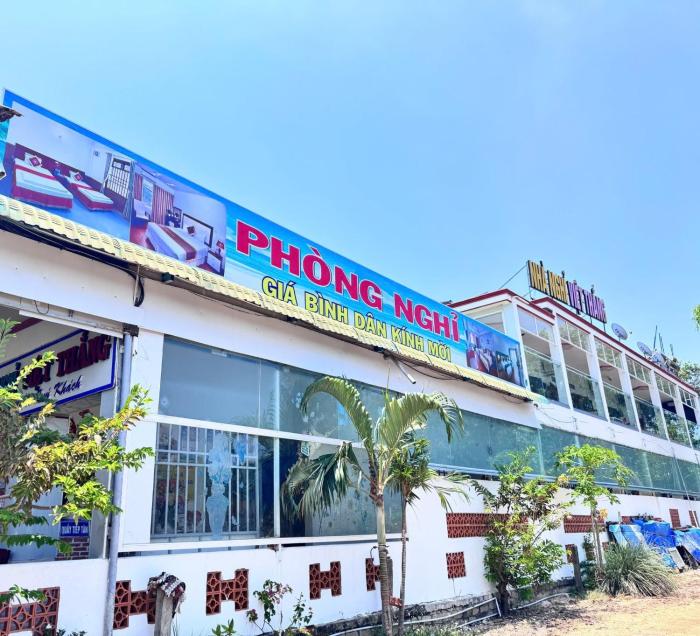 Nhà Nghỉ Việt Thắng Lagi-Dinh Thầy Thím