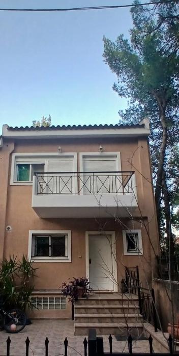 Agios Stefanos TwoStory Maisonette