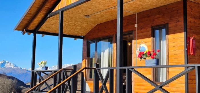 shua shqmeri Cottage