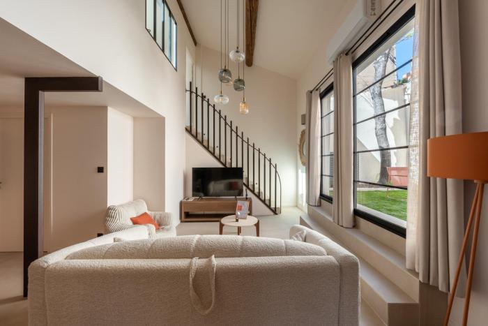 Appartement 2 chambres avec jardin privatif - centre dAix-En-Provence