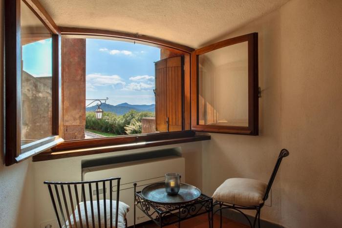 Exclusive House Inside Historic Fortress