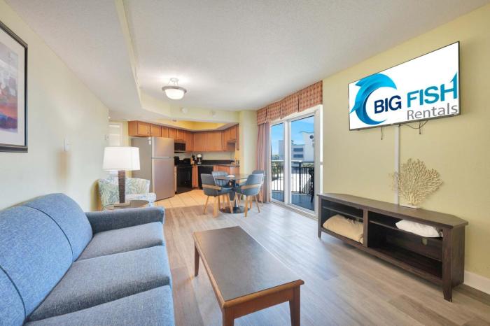 Spacious, Bay View - Close to Boardwalk, Location!