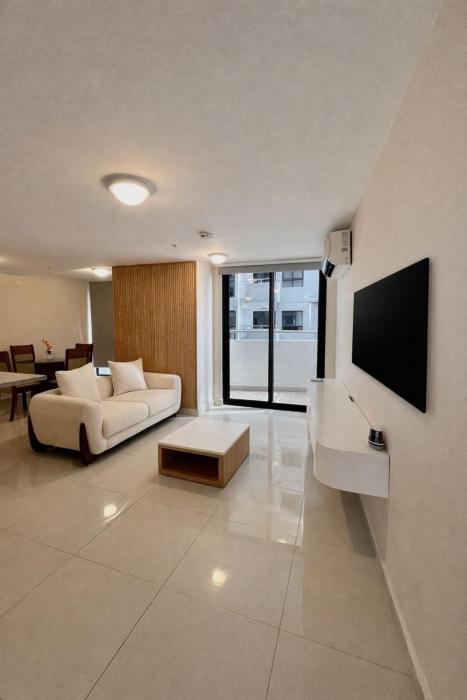 Skyline Apartment 29 Central Location