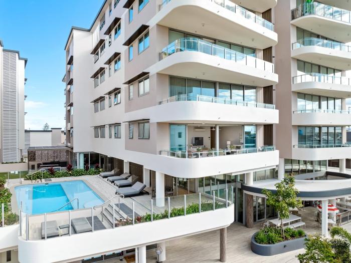 Lowanna Beach Resort Kawana