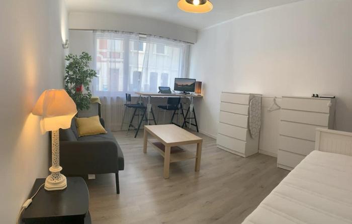 Studio Cozy just steps from Luxembourg train station