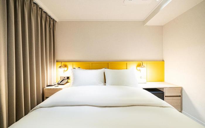 신촌 APL Hotel