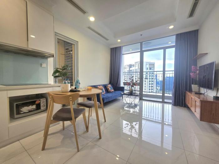 Vinhome Central Park - Apartment Luxury 5
