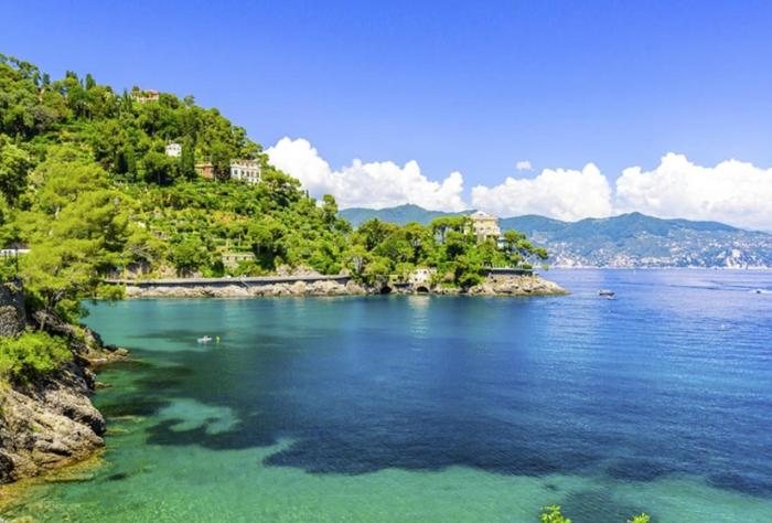 Rapallo, Golf & Pool