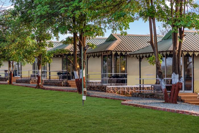 Nature Trails Kundalika, Kolad