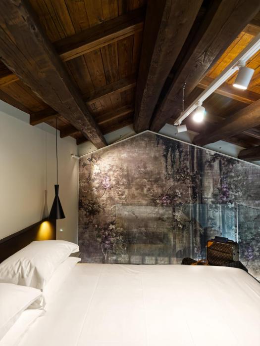 Loft di Lusso in Palazzo del 500 a Piazza Duomo