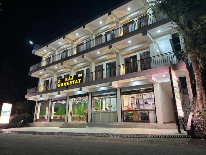 Raj home stay chail