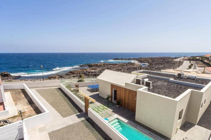 Villa Del Mar by Villa Plus