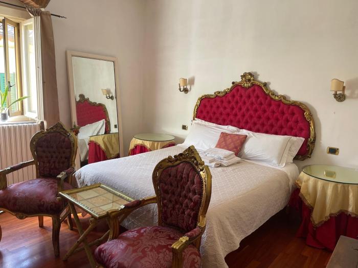 La Casa di Dante Fiesole