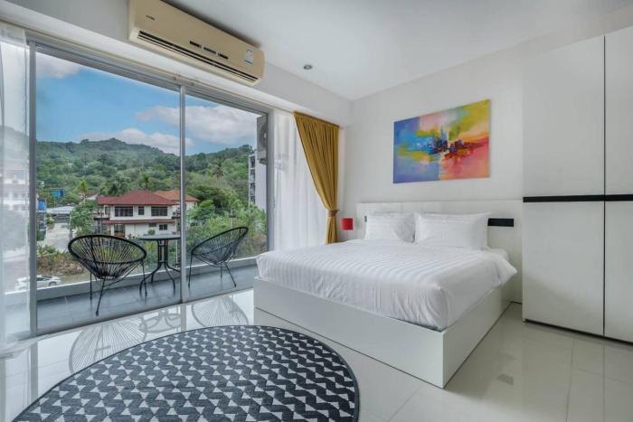 Spacious apartment CHIC Karon beach