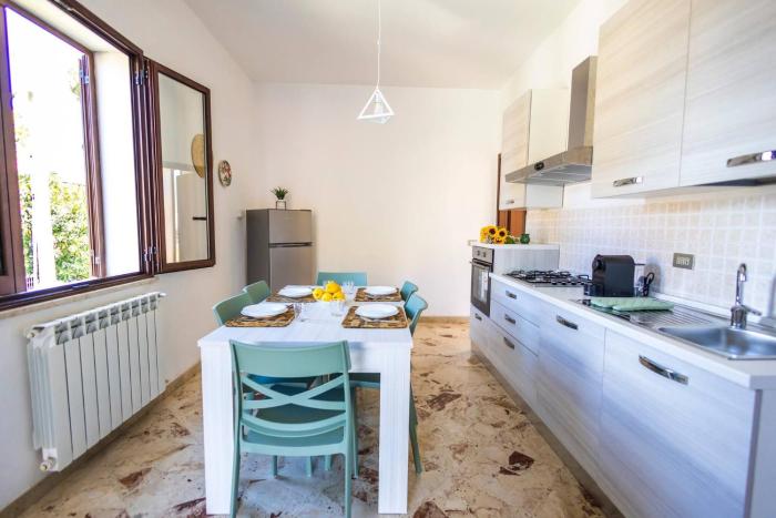 Cloe House - Mondello