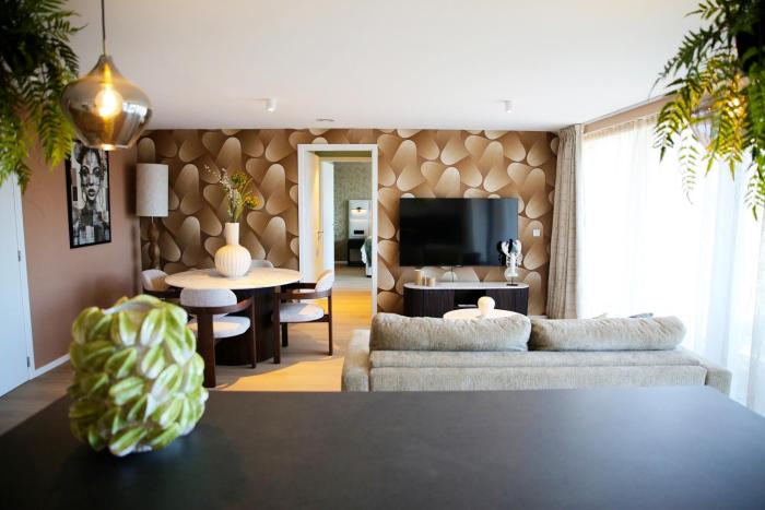 Elite Suite