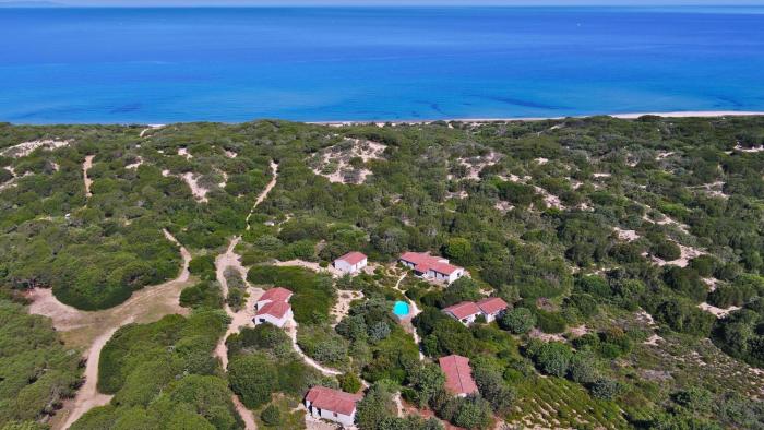 Residence 300m from the sea in Badesi Pool 24h