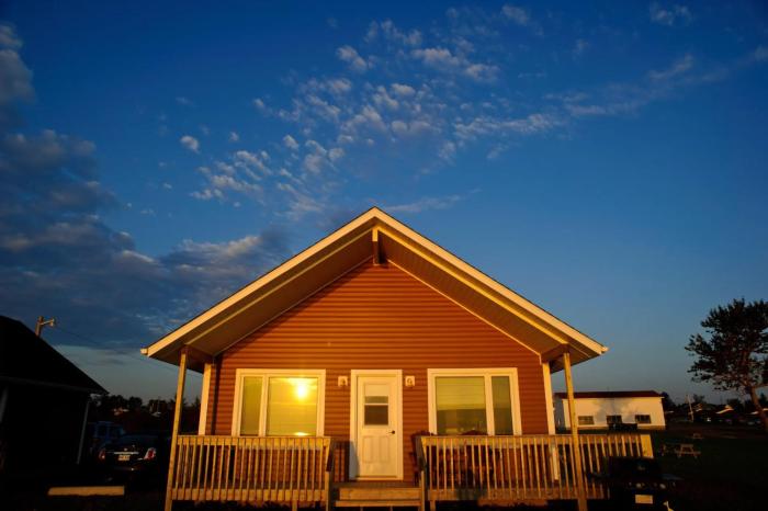 Motel et Chalets lAcadien sur mer
