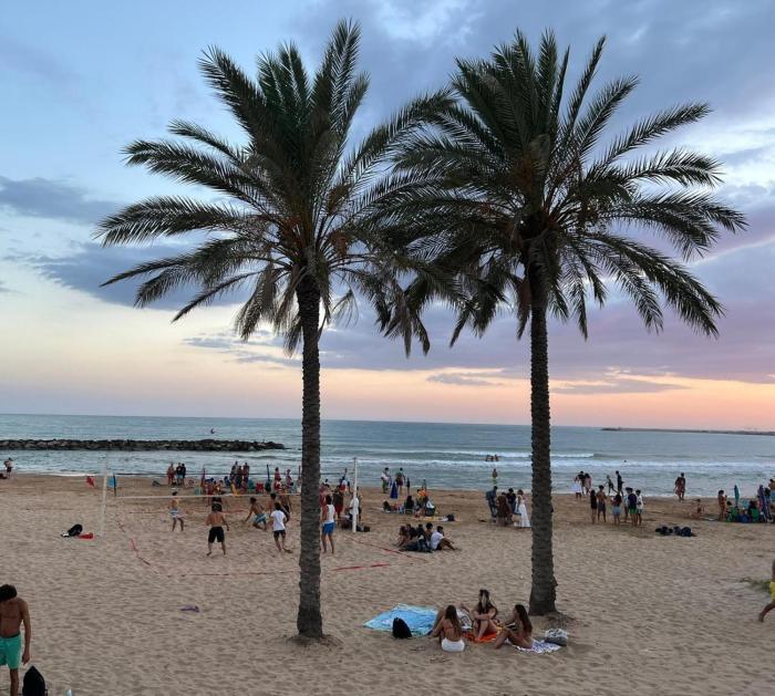 Sicilian Sea Breeze Apartment - 1 Min Walk to Beach