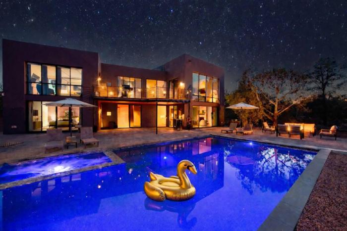 NEW! 1 Acre West Sedona Estate Spa Game Room Stunning View Direct Trail Access!