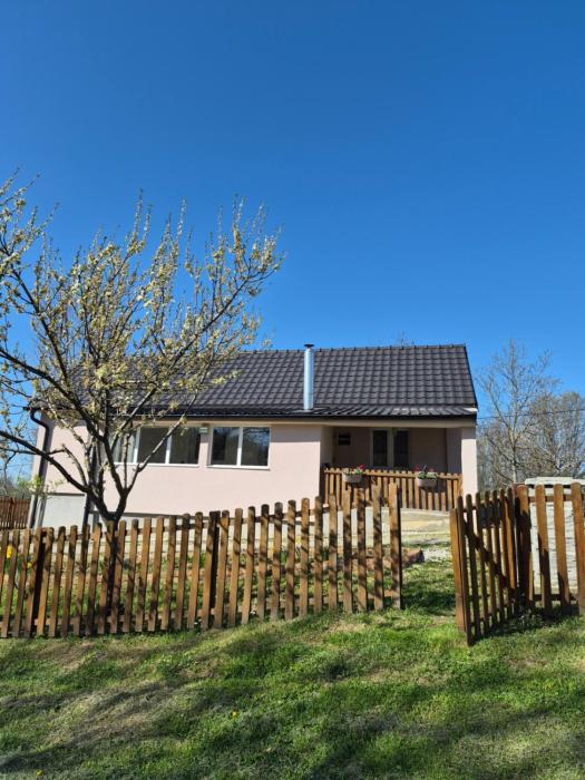 Happy Farm & Garden Retreat