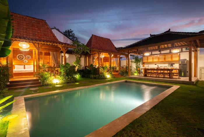 4BR Authentic Santuary Sawah Joglo In Ubud