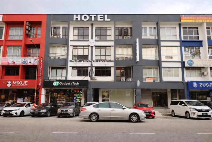 The Ardens Hotel - Permas Jaya, Masai