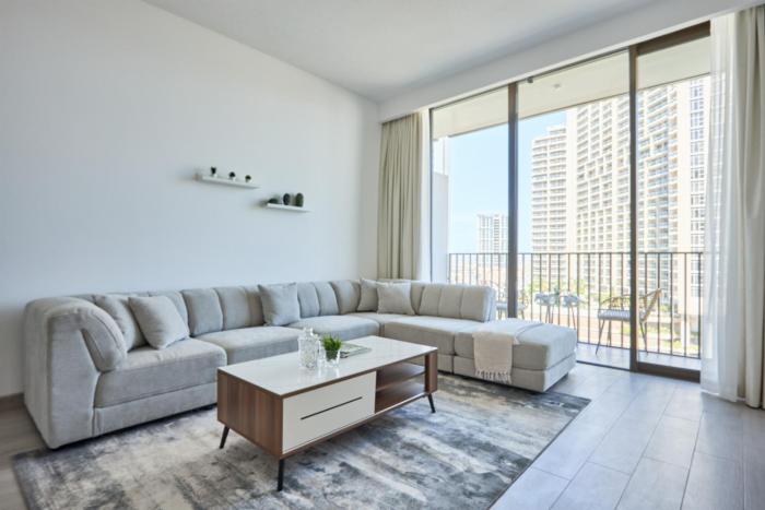 Frank Porter - Luma Park Views