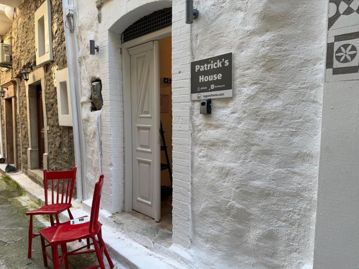 Patricks Traditional Home