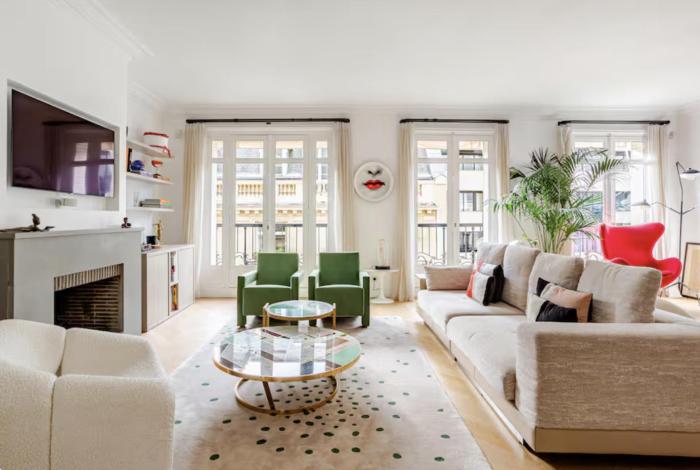 Elegant 170m2 Paris Apartment near Eiffel Tower