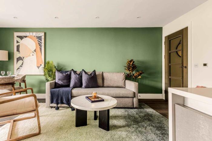 Modern 1 Bedroom Apartment