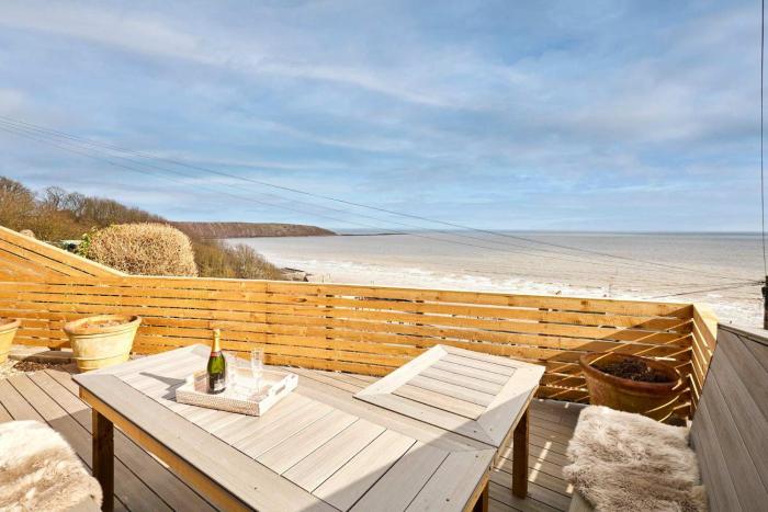 Host and Stay - Sea View