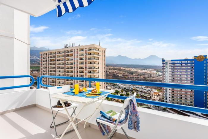 Paradise Beach and Pool Apartment