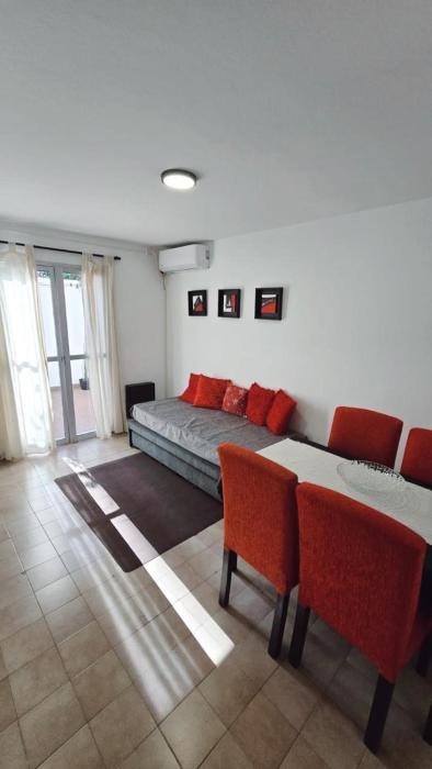 Dpto en zona NUEVOCENTRO shopping y PATIO OLMOS