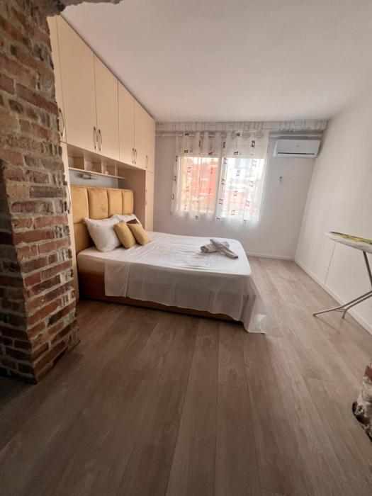 OM Center Apartment Tirana