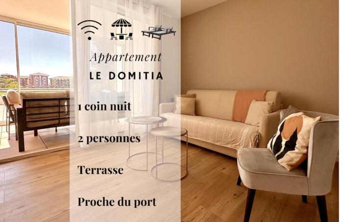 130 - Le Domitia, 2 pers, terrasse, vue sur port