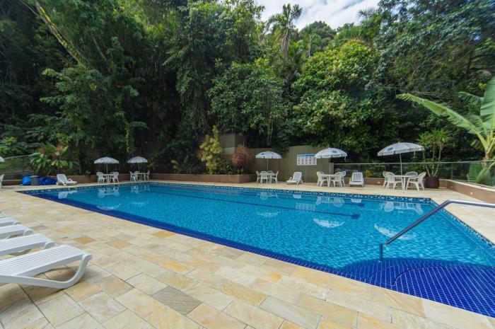 Apto com 3 quartos a 200m da Praia Pitangueiras